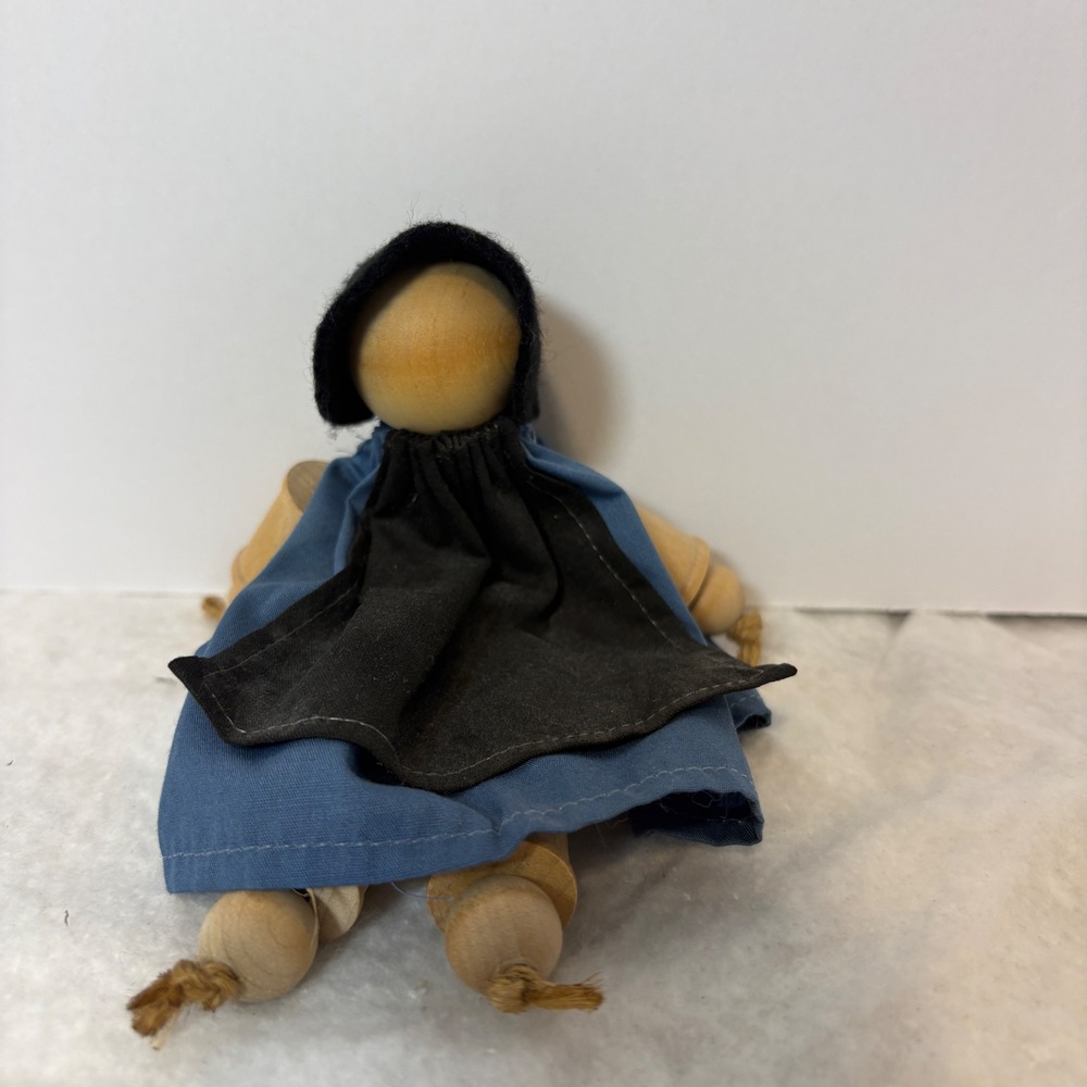 Vintage Handcrafted Wooden Spool Doll Primitive Folk Art Blue Dress Bonnet 7"